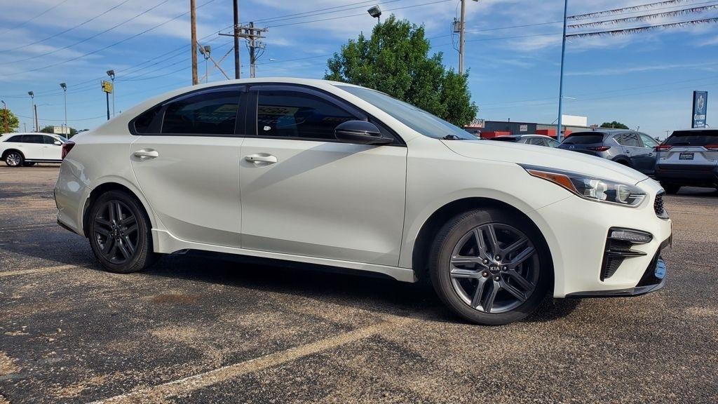 Kia Forte  2021