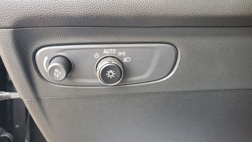 Buick Envision  2023
