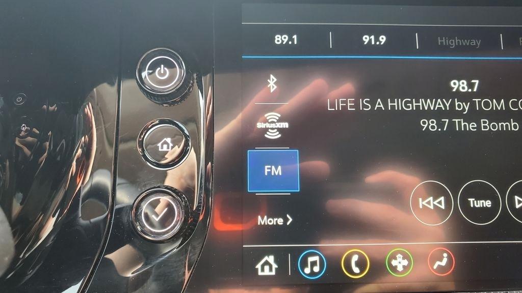 Buick Envision  2023