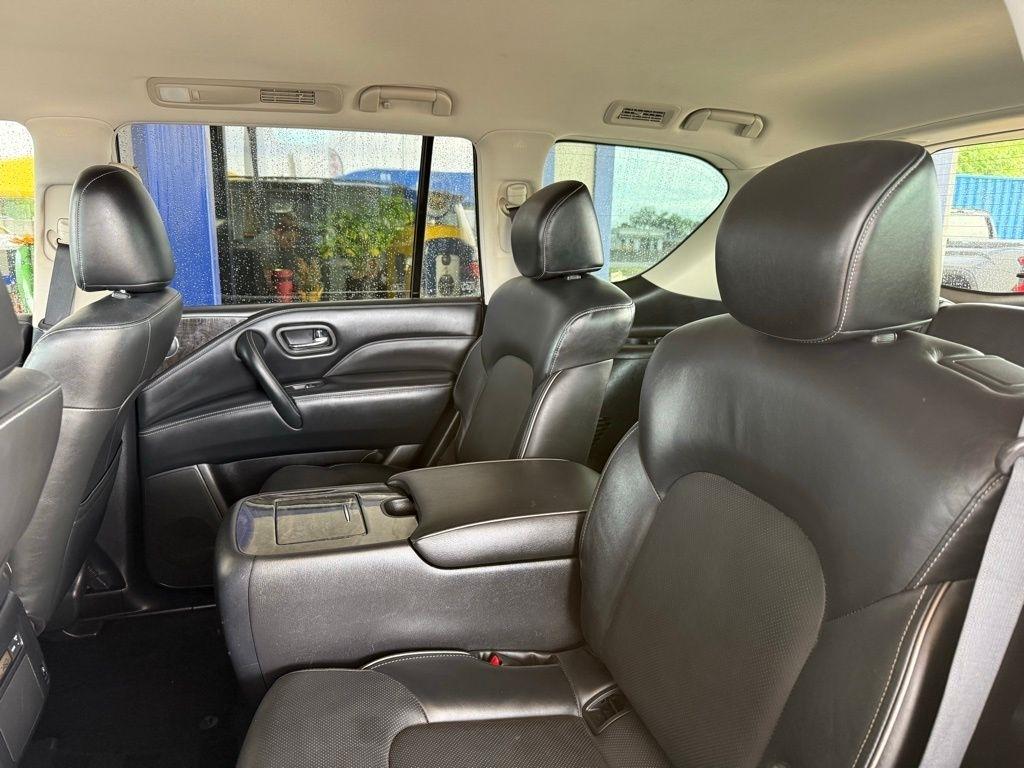 Infiniti QX80  2022