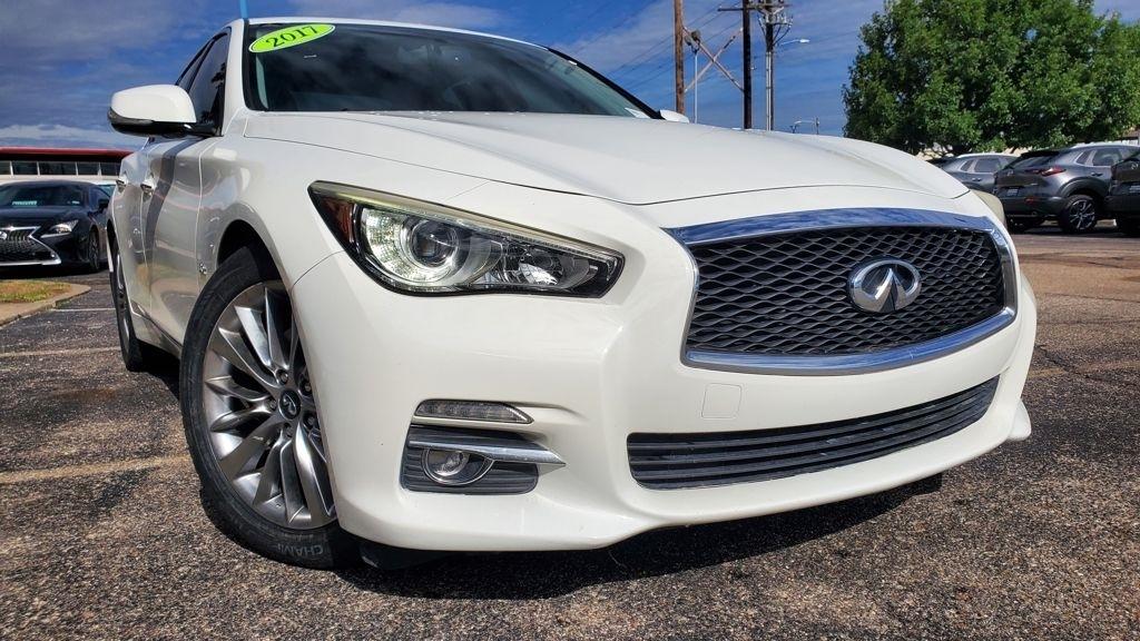 Infiniti Q50  2017
