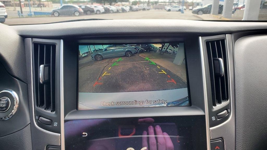 Infiniti Q50  2017
