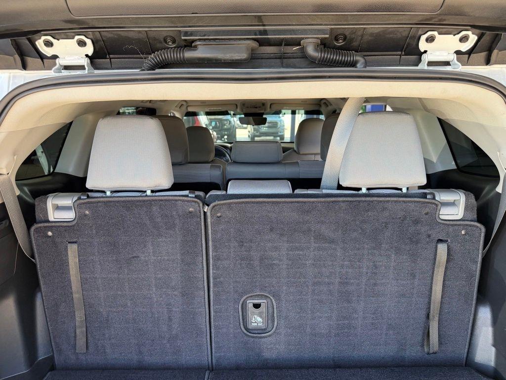 Toyota Highlander Hybrid  2023