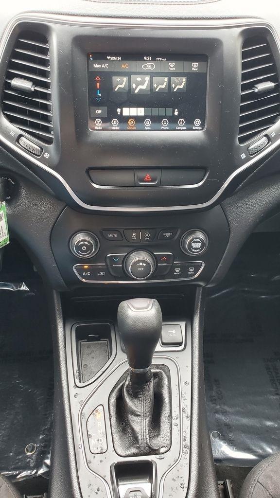 Jeep Cherokee  2020