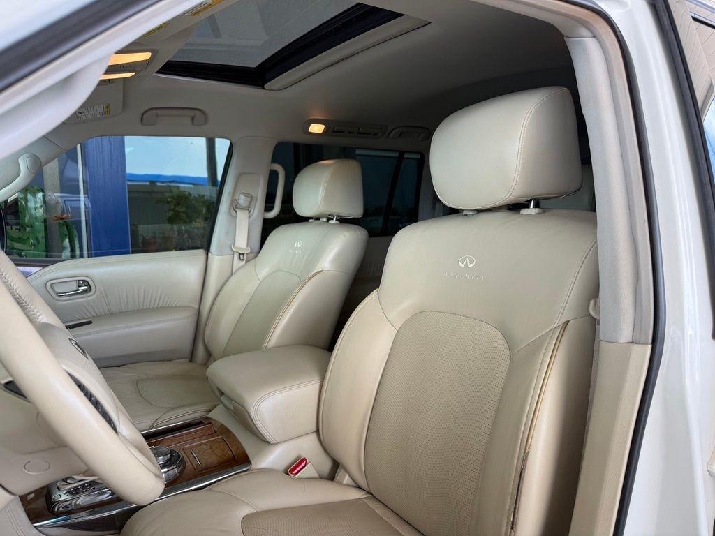 Infiniti QX80  2014
