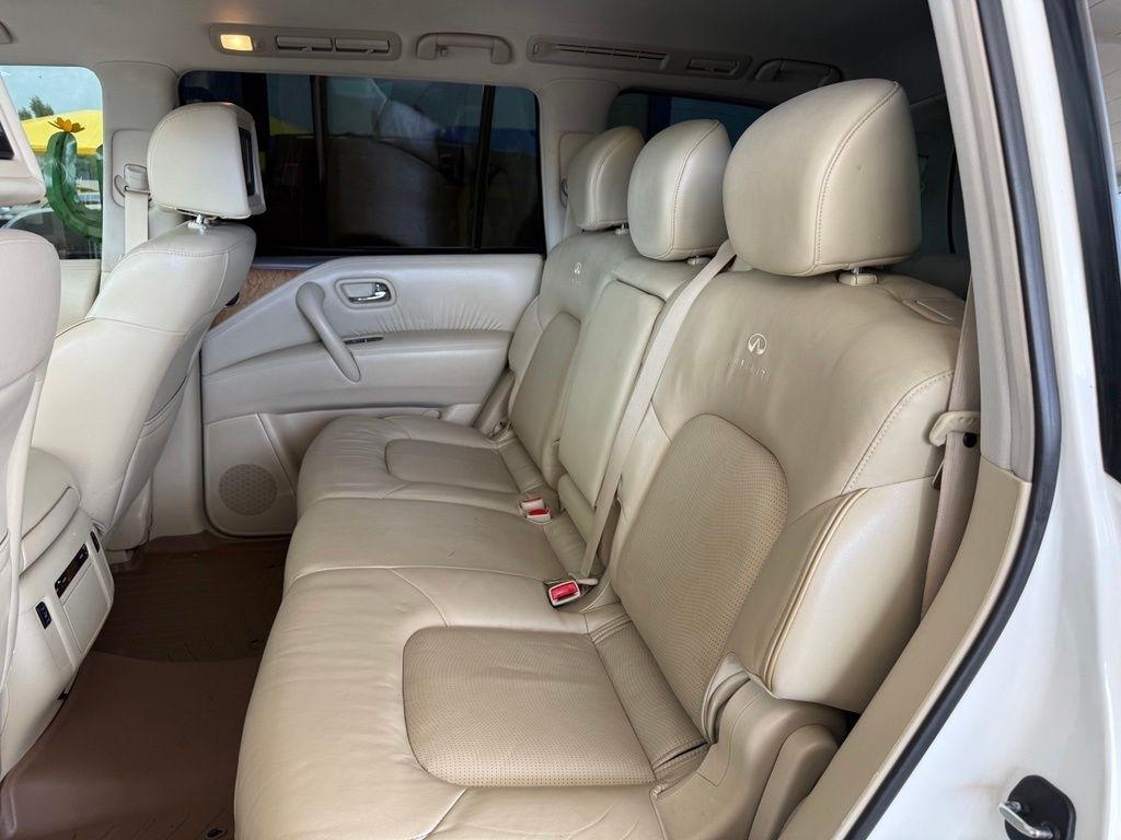 Infiniti QX80  2014