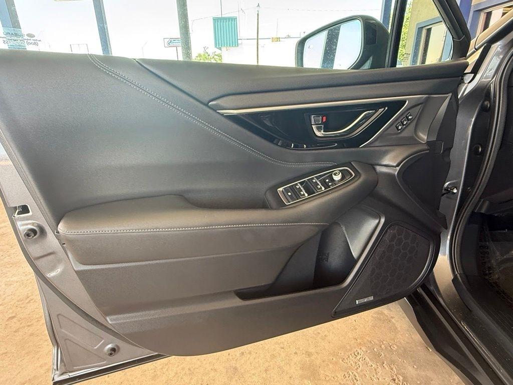 Subaru Outback  2022