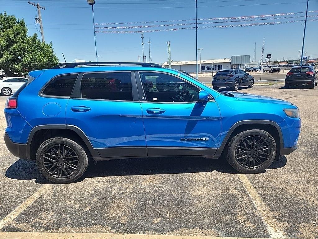 Jeep Cherokee  2021