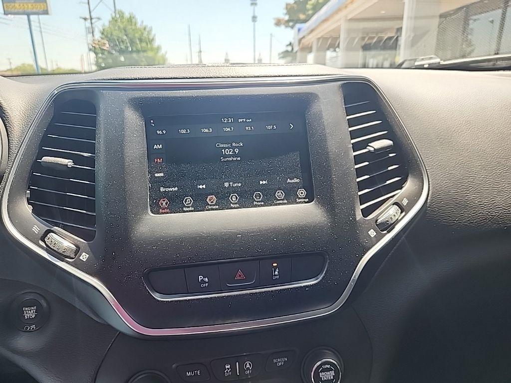 Jeep Cherokee  2021