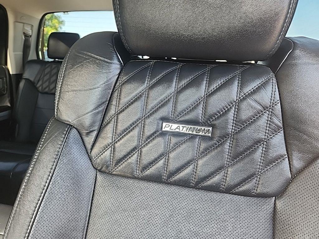 Toyota Tundra  2020