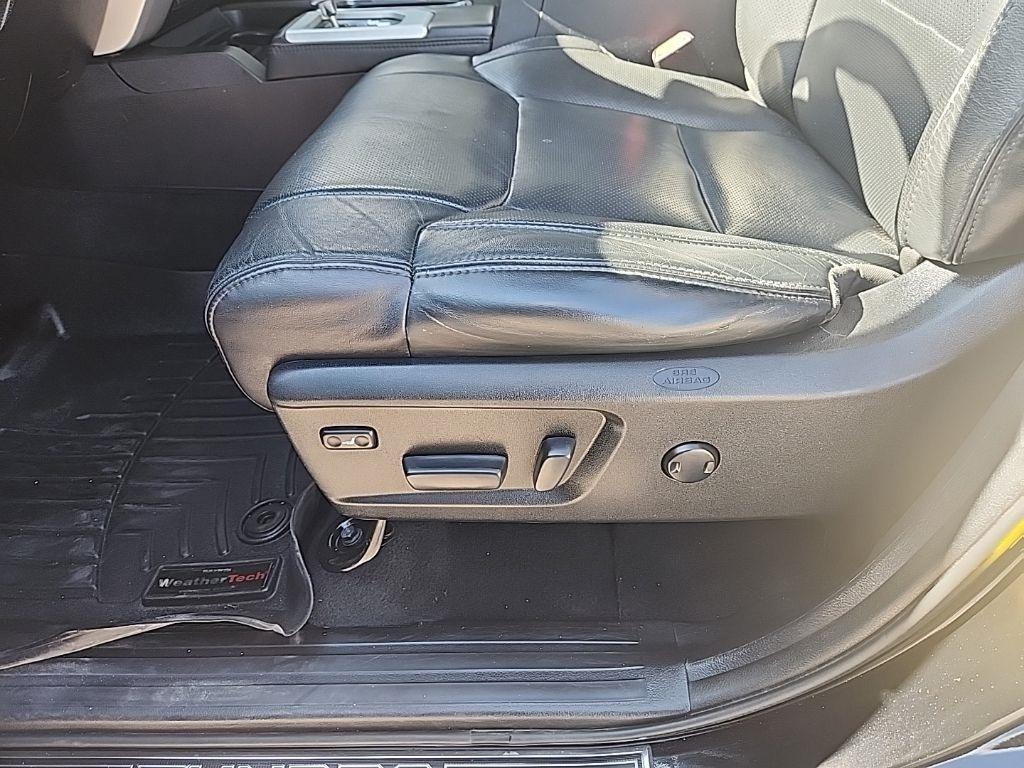 Toyota Tundra  2020