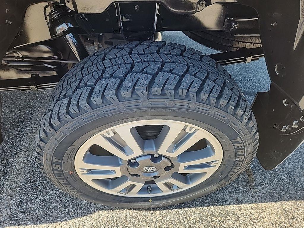 Toyota Tundra  2020