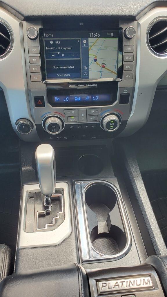 Toyota Tundra  2020