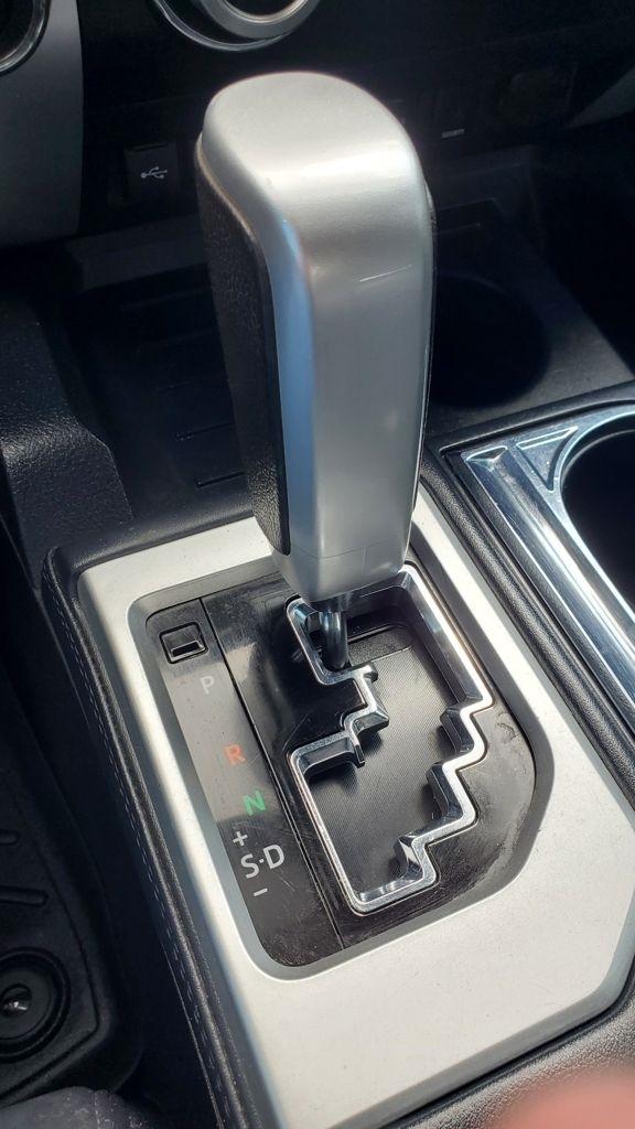 Toyota Tundra  2020