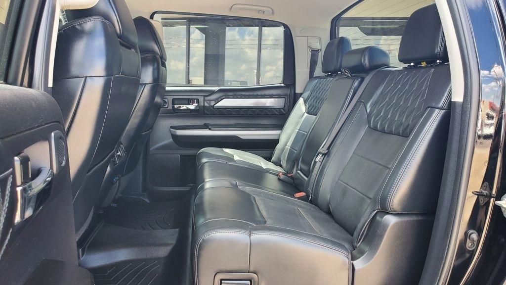Toyota Tundra  2020