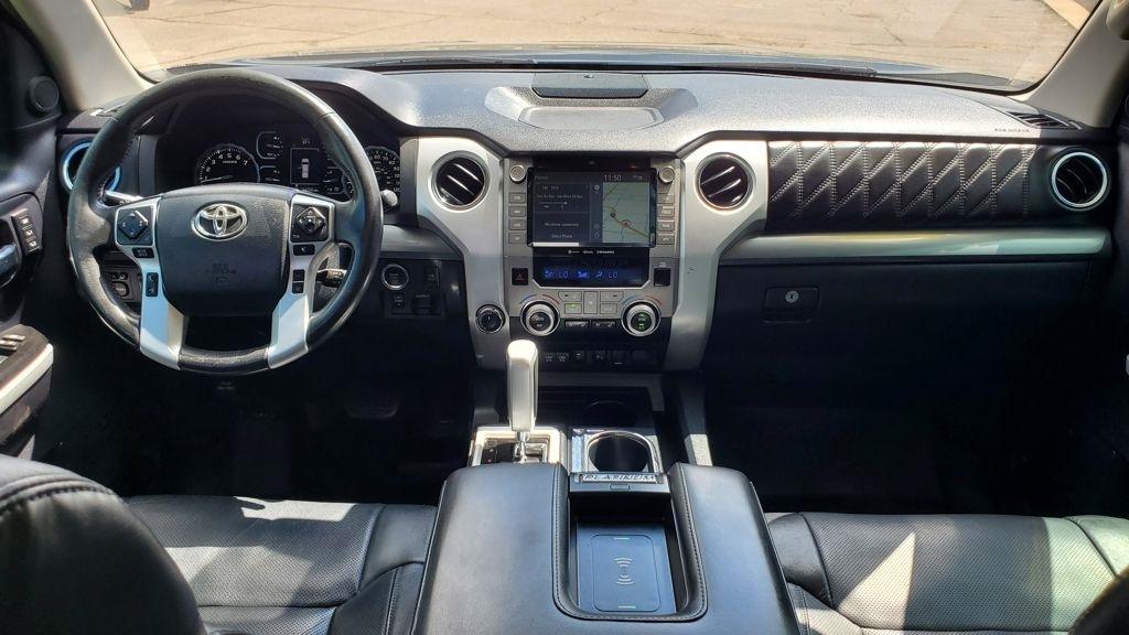 Toyota Tundra  2020