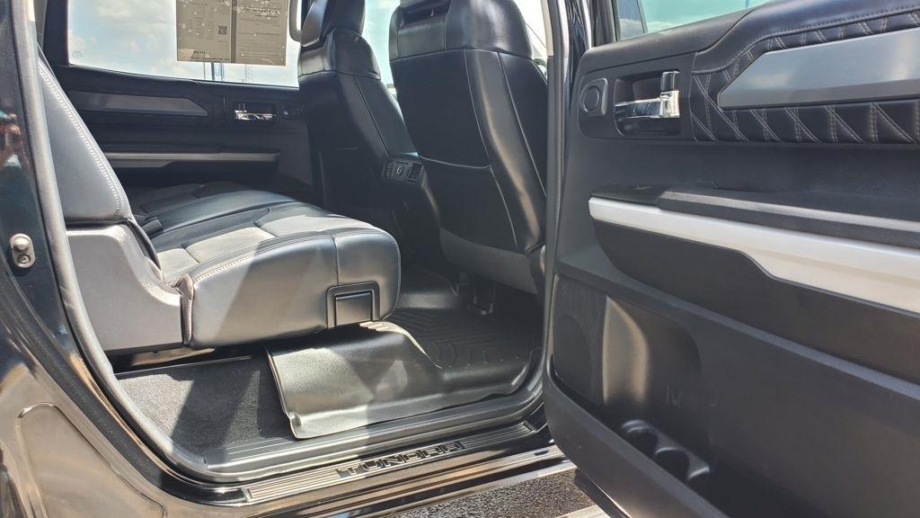 Toyota Tundra  2020