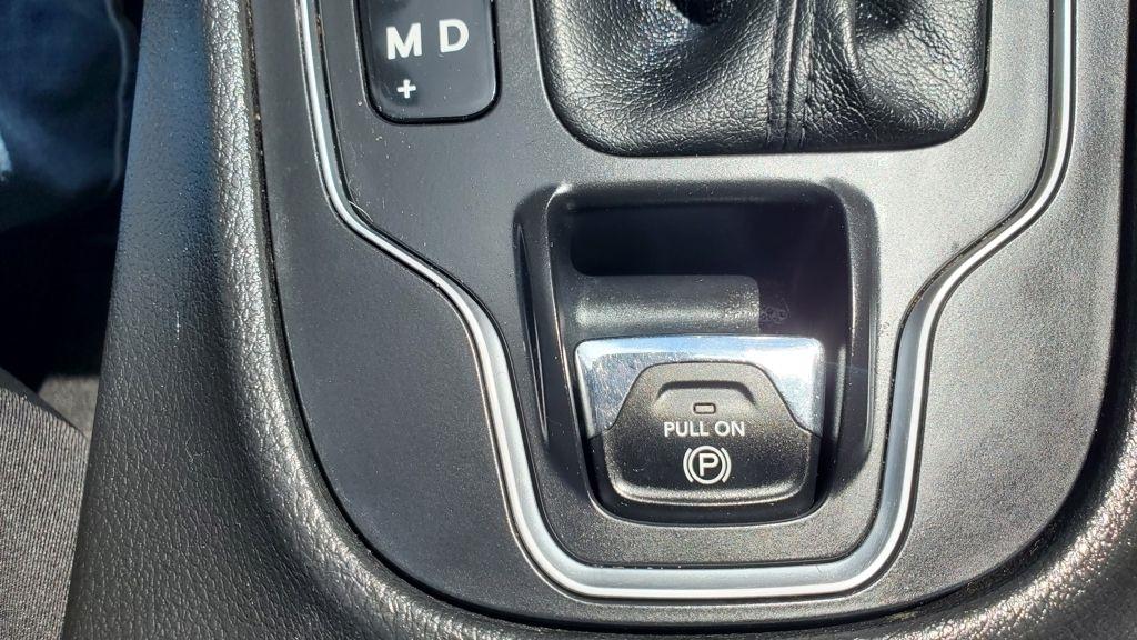 Jeep Cherokee  2021
