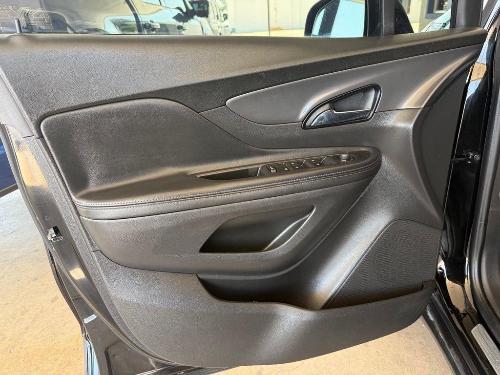 Buick Encore  2020