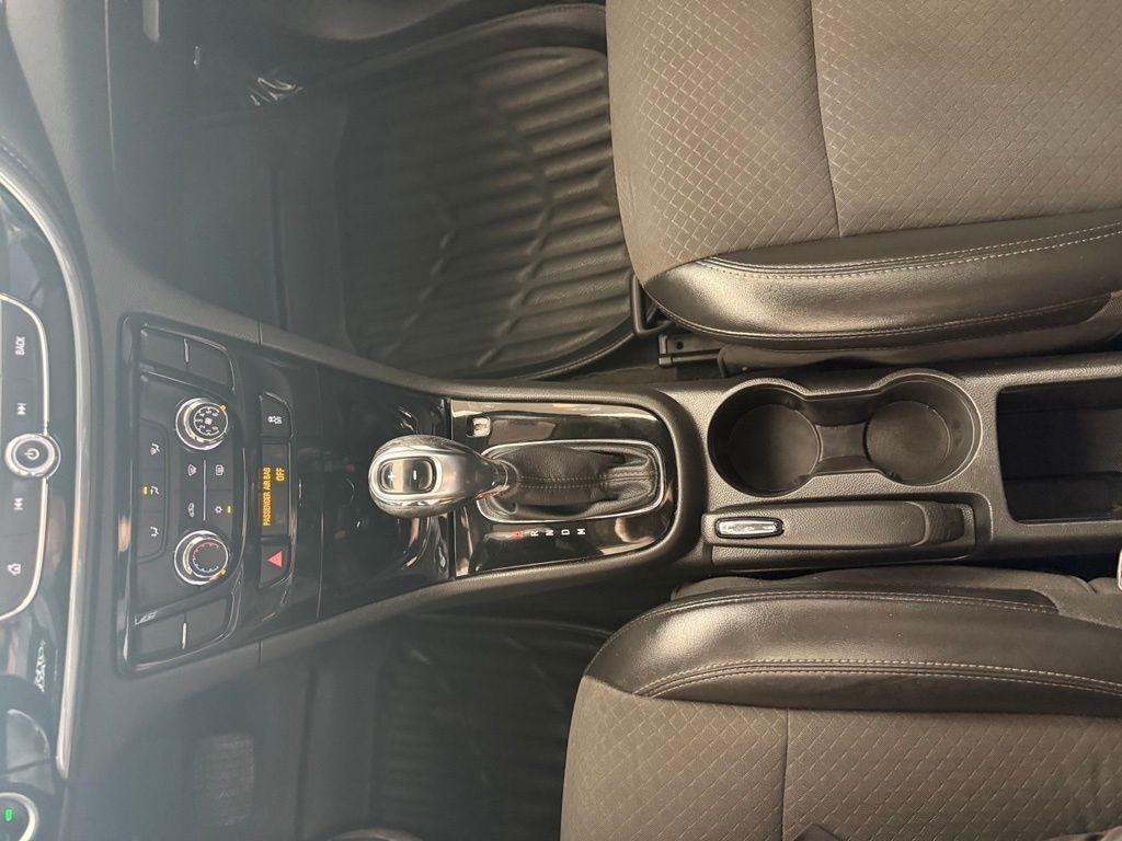 Buick Encore  2020
