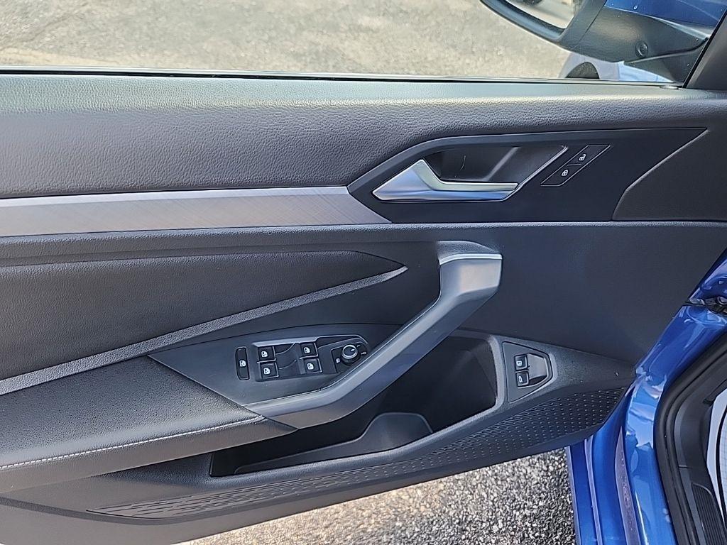 Volkswagen Jetta  2024