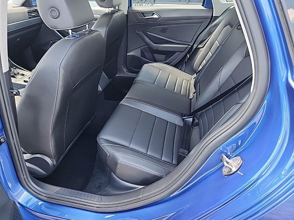 Volkswagen Jetta  2024
