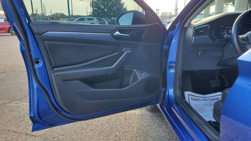 Volkswagen Jetta  2024