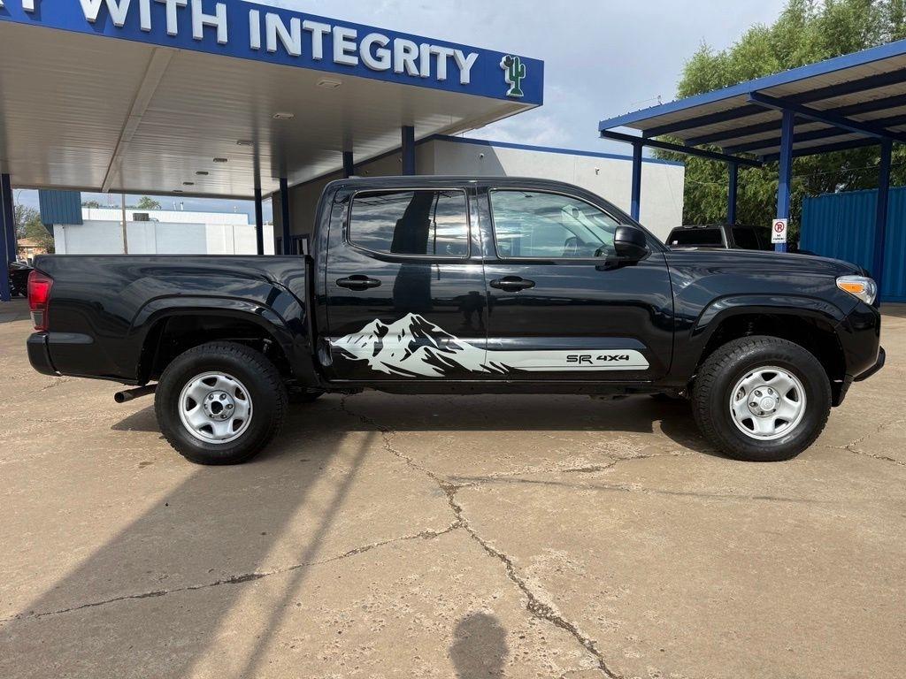 Toyota Tacoma  2021