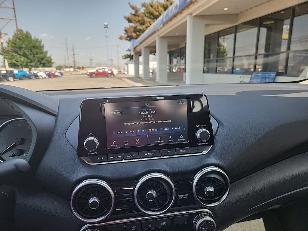Nissan Sentra  2024