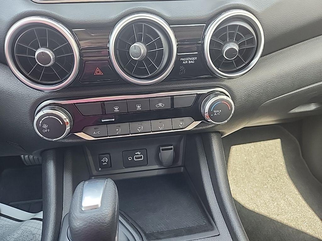 Nissan Sentra  2024