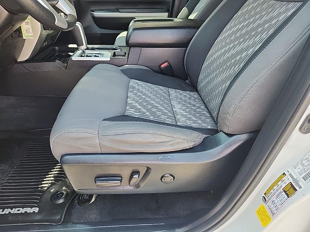 Toyota Tundra  2020
