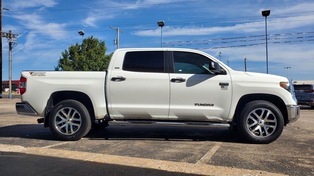 Toyota Tundra  2020