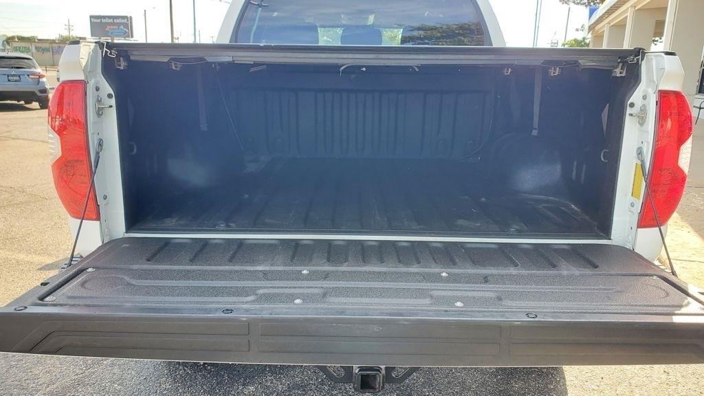 Toyota Tundra  2020