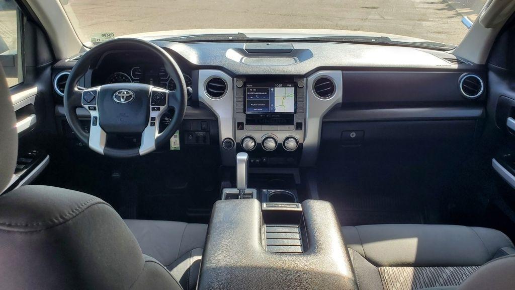 Toyota Tundra  2020
