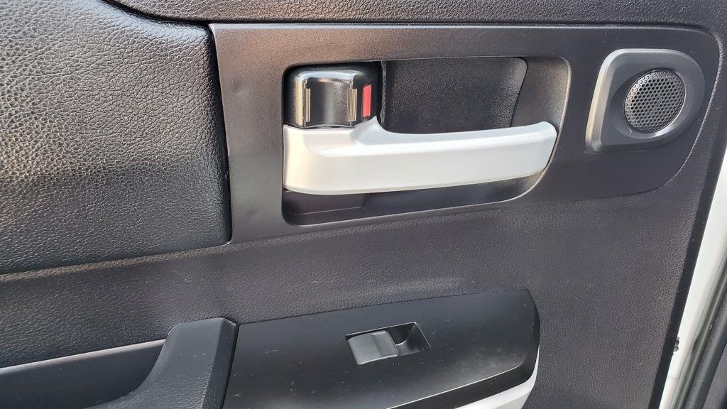 Toyota Tundra  2020