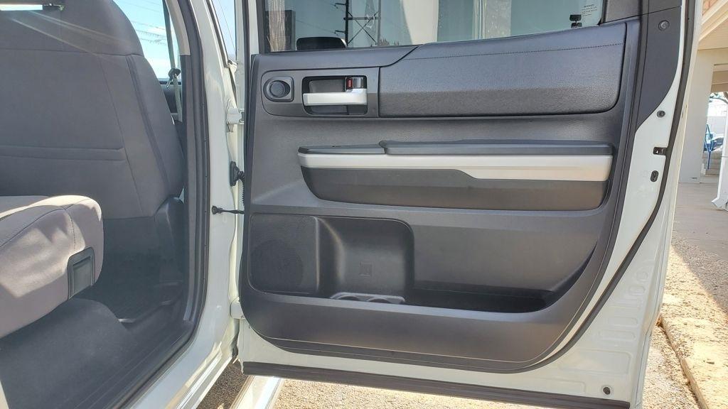 Toyota Tundra  2020
