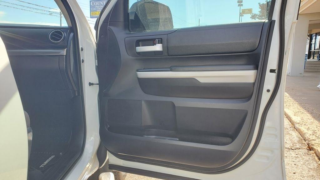 Toyota Tundra  2020