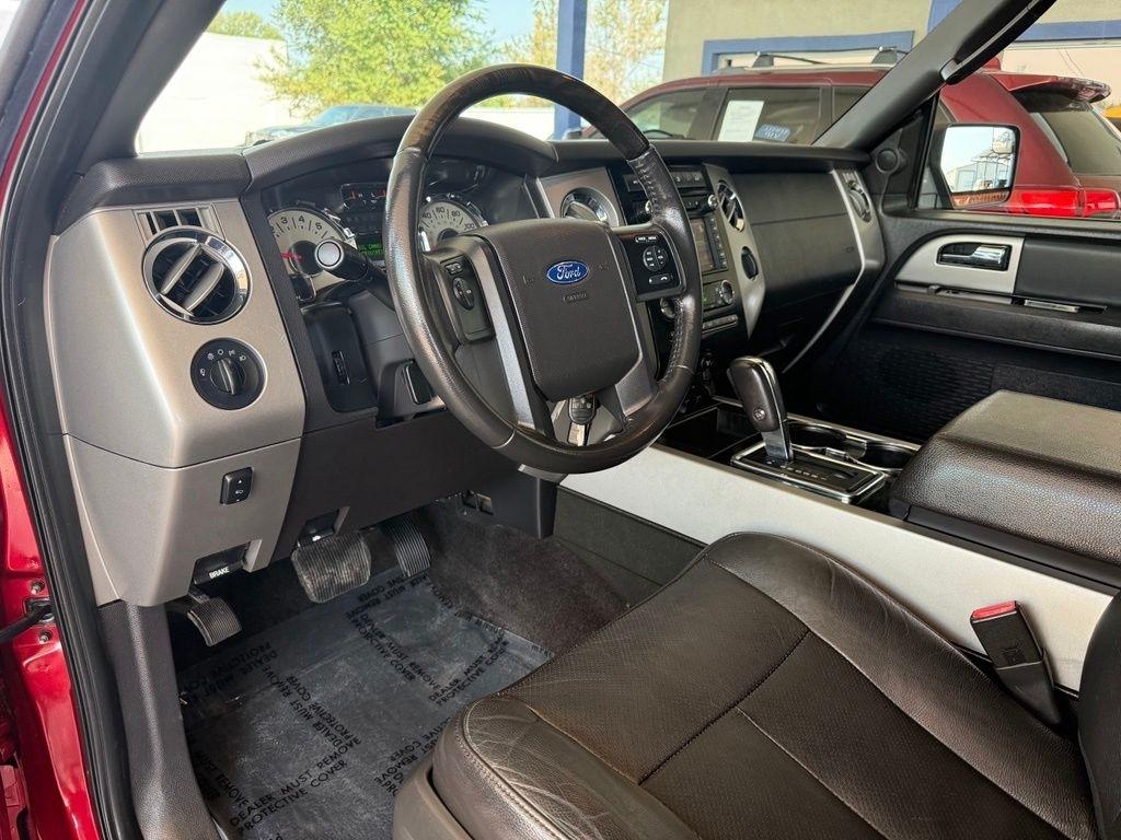 Ford Expedition  2013
