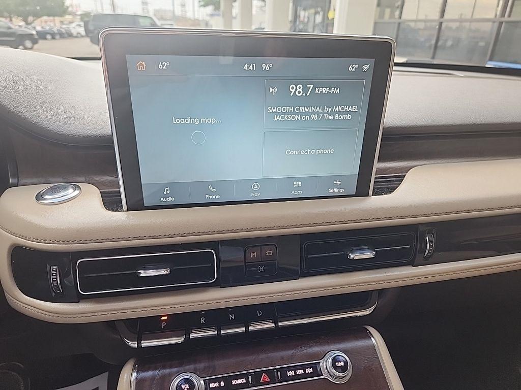 Lincoln Aviator  2020