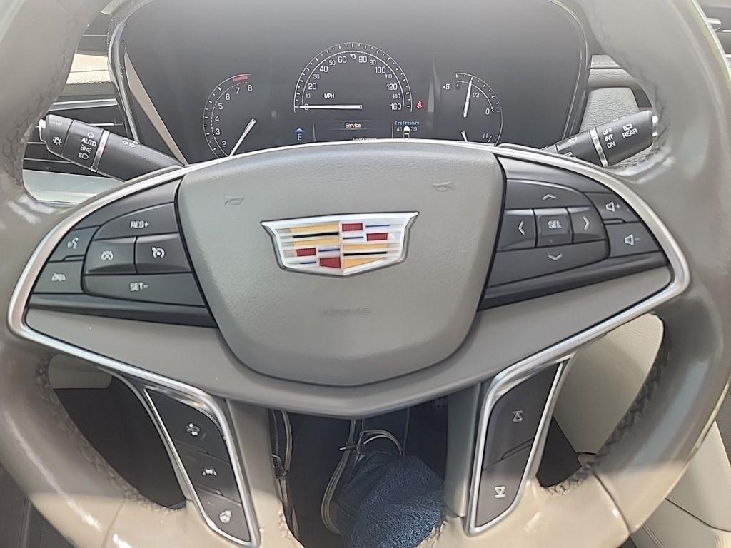 Cadillac XT5  2019