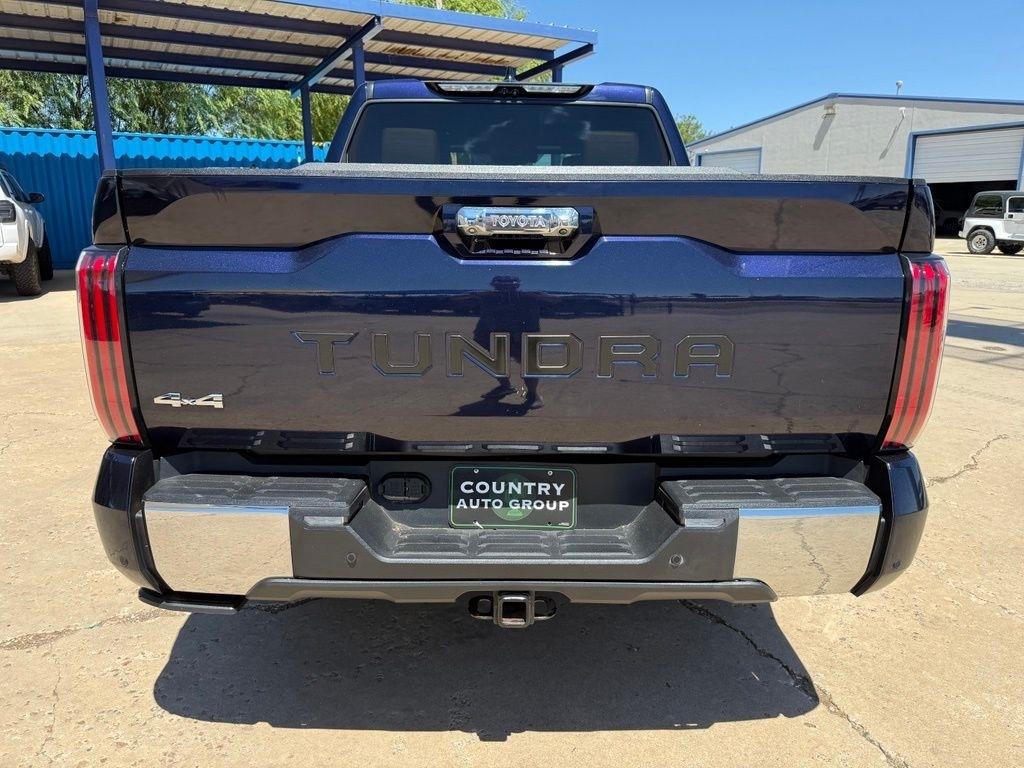 Toyota Tundra  2023