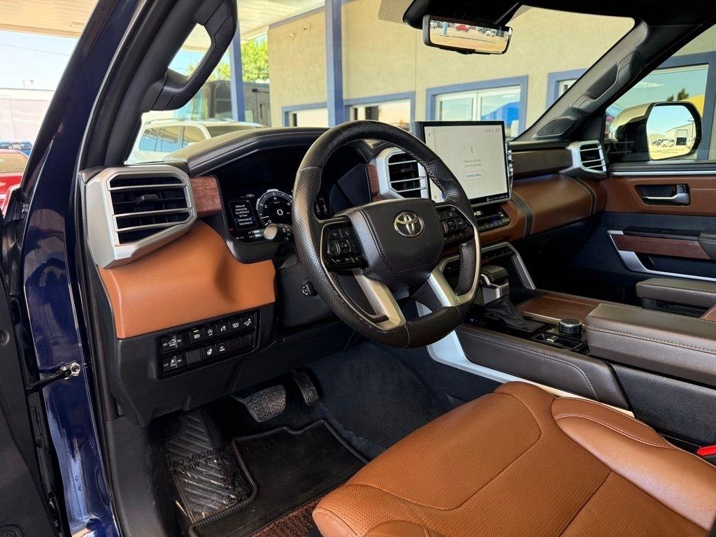 Toyota Tundra  2023