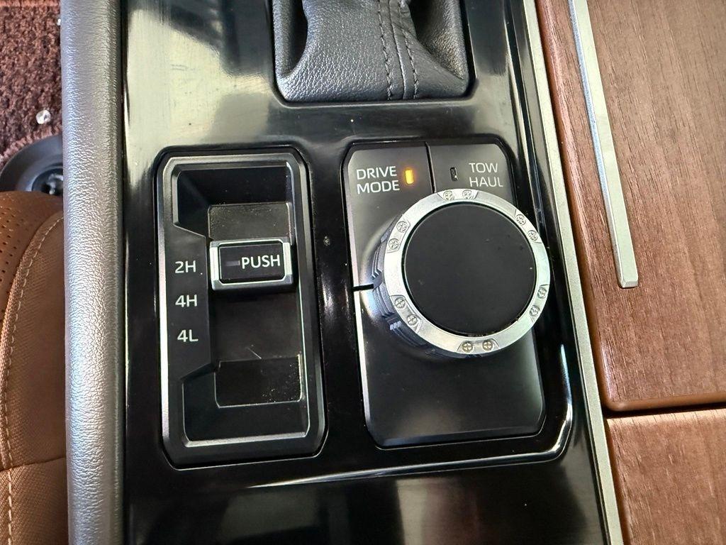 Toyota Tundra  2023