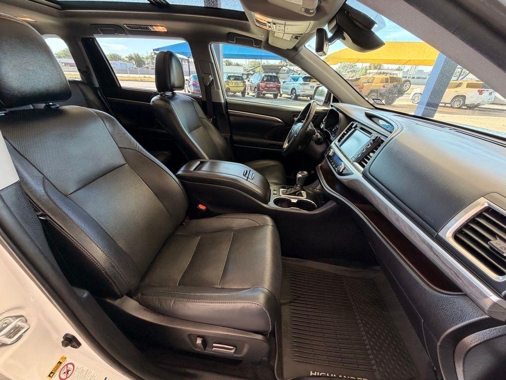 Toyota Highlander  2019