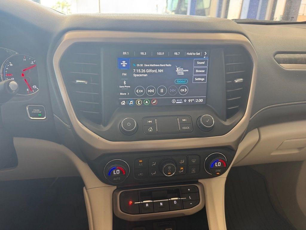 GMC Acadia  2021