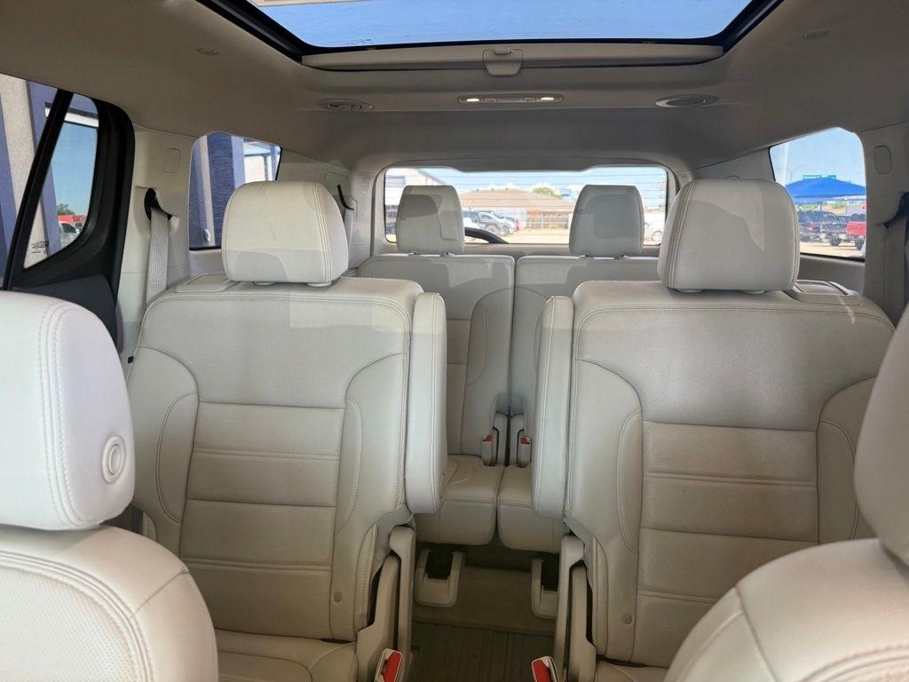 GMC Acadia  2021