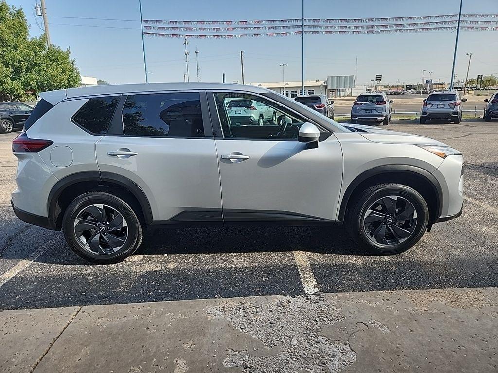 Nissan Rogue  2025