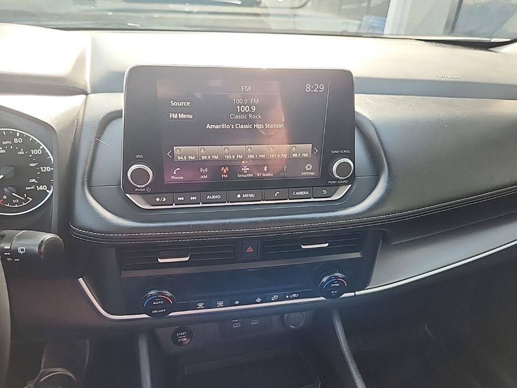 Nissan Rogue  2025