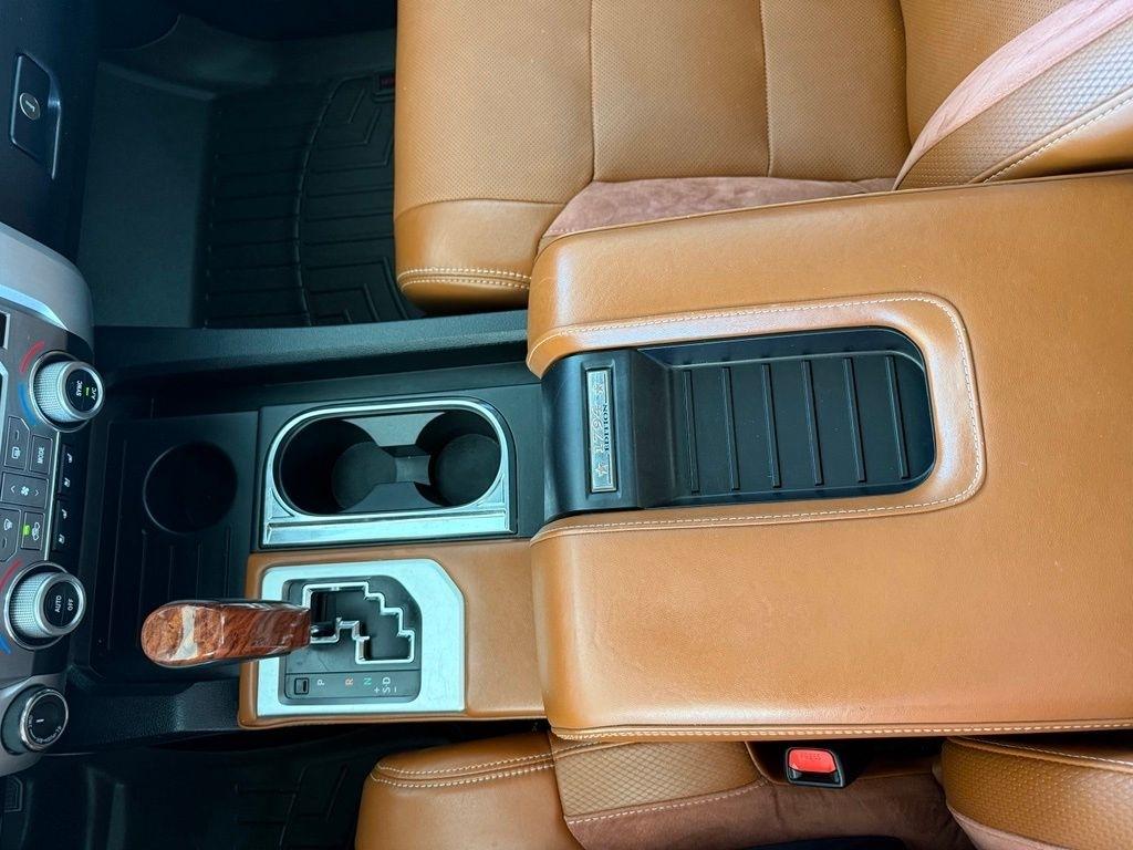 Toyota Tundra  2016