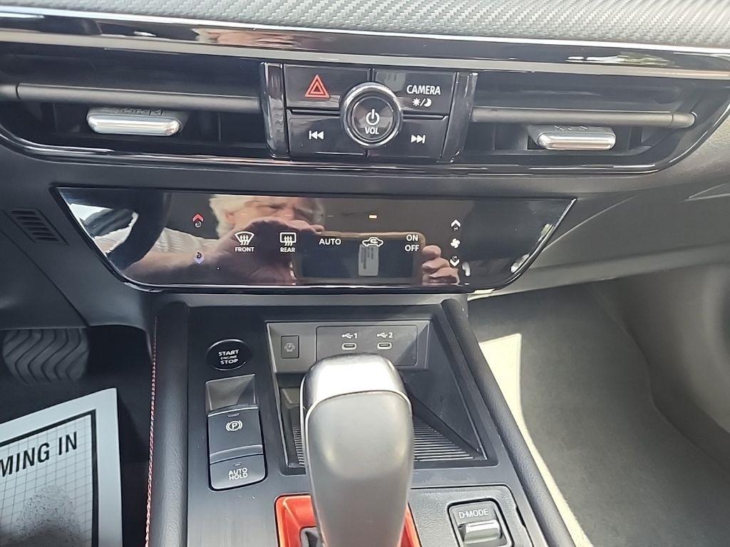 Nissan Kicks  2025